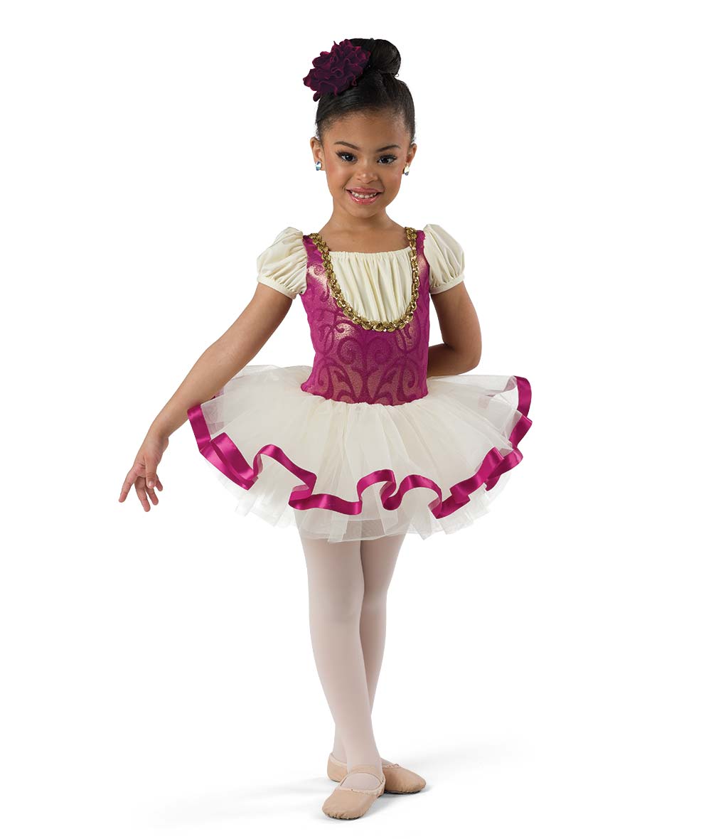 24237 Polonaise Short